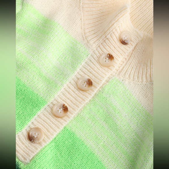 (SOLD) Green Striped Knitted Sweater - Picture 3 of 7